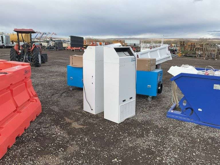 Qty Of 2 Envirco Hospi-Gard 10850 Hepa Filter System - J&J Auctioneers LLC