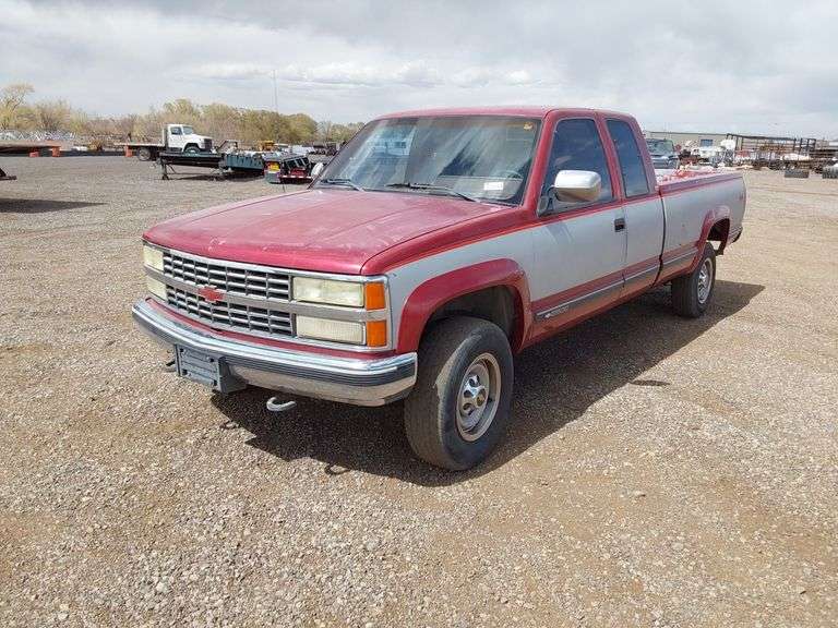 1990 Chevy 2500 Extended Cab 4x4 Pickup