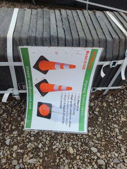 Qty (60) Traffic Cones