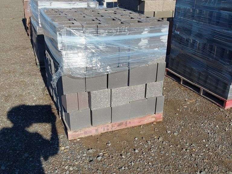 Qty (90) Split Face Mixed Bricks