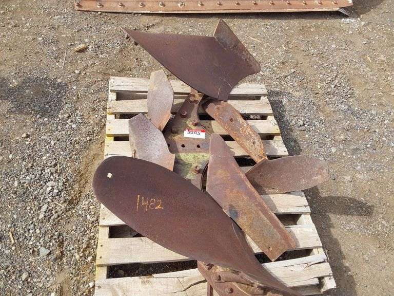 John Deere Plow Parts