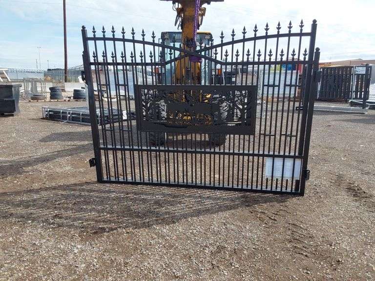 7FTx 20FT Metal Farm Driveway  Gate