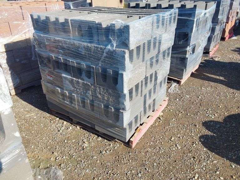 Qty (60) 12816 S15 Crego Tan Bricks