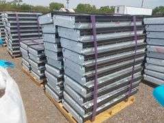 Qty (2) Pallets 2ft x 4ft Fluorescent Lights