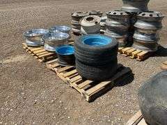 Qty (2) P275/60R15 Tires