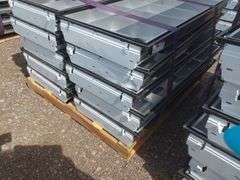 Qty (2) Pallets 2ft x 4ft Fluorescent Lights