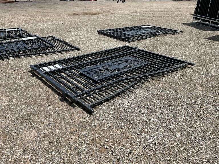 7FT(H)x 20FT(L) Metal Farm Driveway  Gate