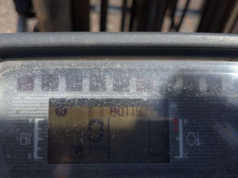 Cat GP25N 5000 Lb Forklift