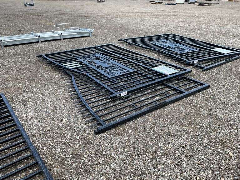 7FT(H)x 20FT(L) Metal Farm Driveway  Gate