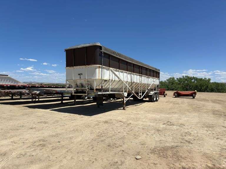 1995 Eagle Bridge 42ft T/A Live Bottom Grain Trailer