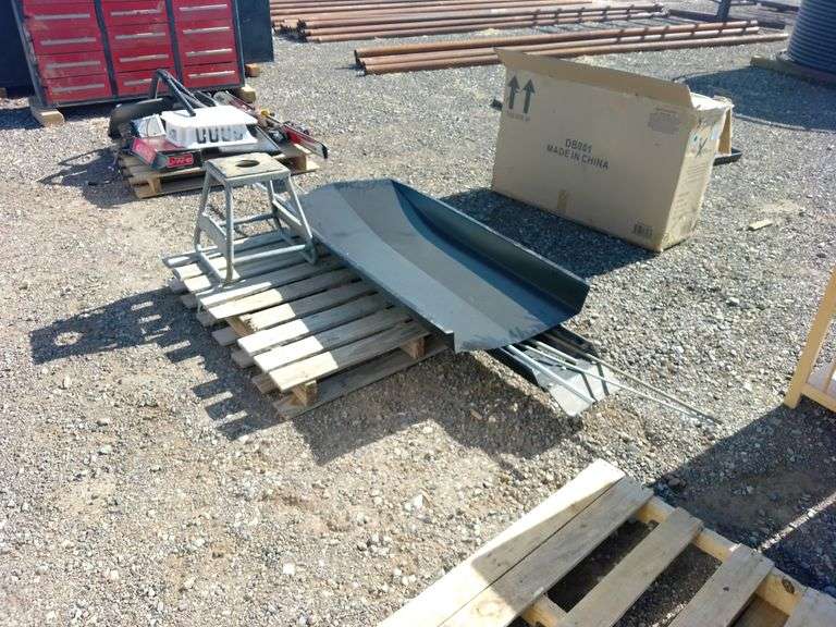 Metal Stool, Poles, Metal Cover, Metal Ramp