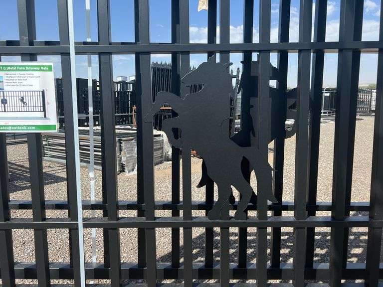 7FT(H)x 20FT(L) Metal Farm  Driveway Gate