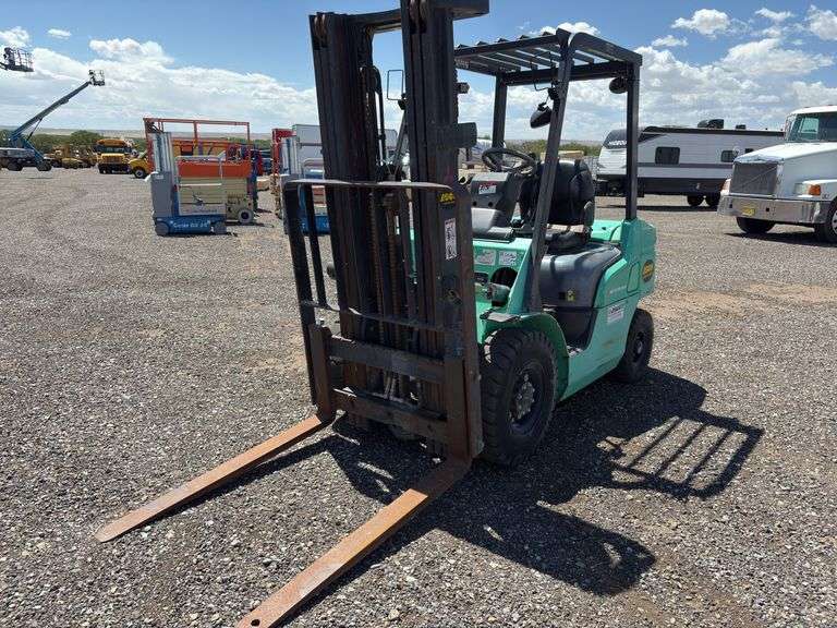 Mitsubishi 5000 Lb Forklift