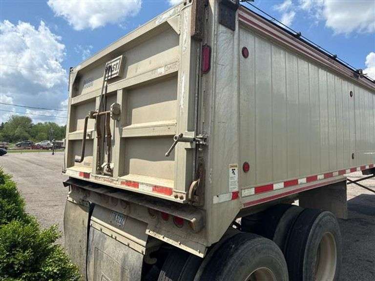2006 East Genesis T/A Aluminum 3/4 Frame End Dump Trailer