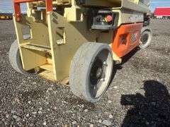 2016 JLG 2632ES Scissor Lift