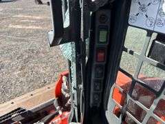2022 Kubota SSV75PHC Two-Speed Skid Steer Loader
