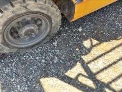 Cat GP25N 5000 Lb Forklift