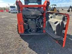 2022 Kubota SSV75PHC Two-Speed Skid Steer Loader