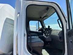 2017 Freightliner M2 Business Class S/A Water Truck