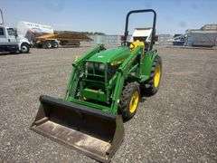 2001 John Deere 4300 4X4 Tractor