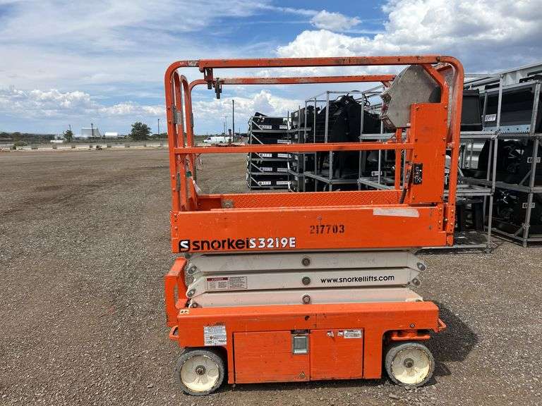 2018 Snorkel S3219E Scissor Lift - Albuquerque, NM