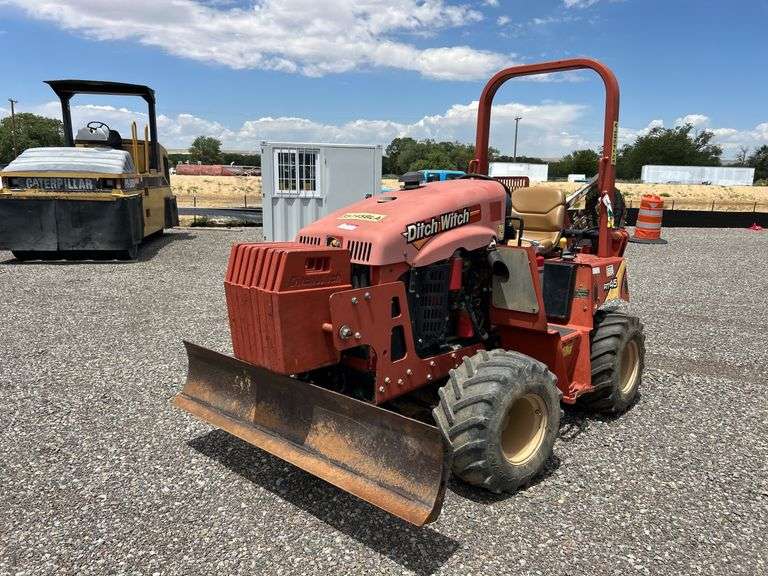 2016 Ditch Witch RT 45 4x4 Trencher