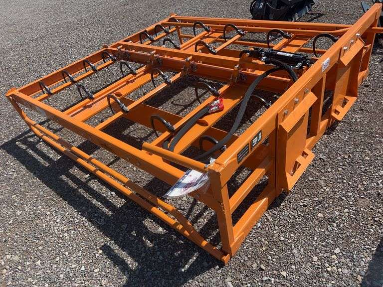 Landhonor Hay Accumulator Grapple Model HAG-12-24Q - Albuquerque NM