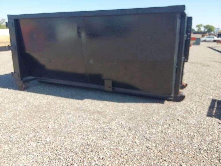 30 TRD Roll Off Container