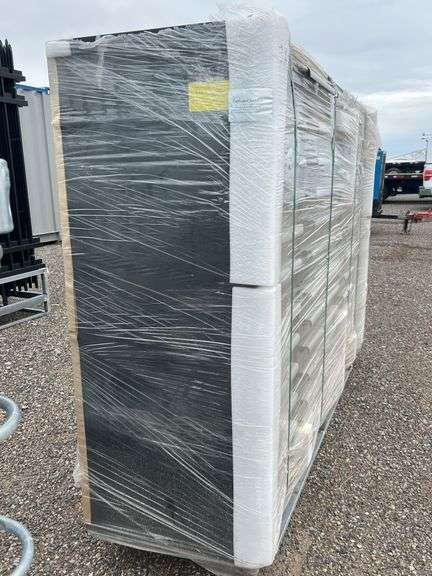7ft Work Bench With 35 Drawers & 1 Cabinet - Albuquerque NM