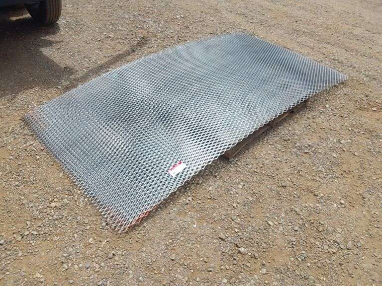 Qty Of (3) 3/4 in x 4ft x 8 ft Expandable Sheet Metal