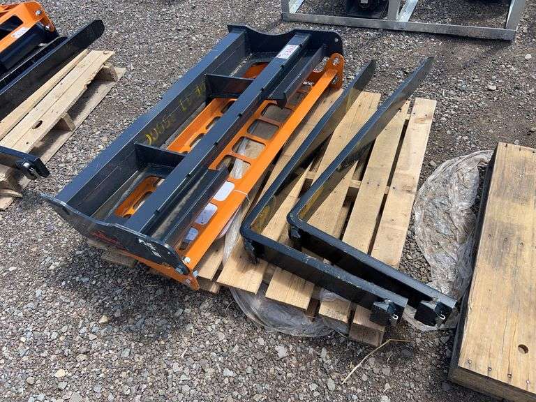 Landhonor Pallet Fork Model PF-11-3500G - Albuquerque NM