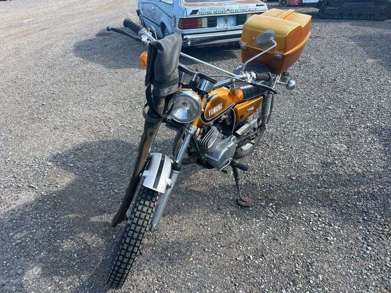 Inoperable Motorcycle Inoperable 1974 Yamaha Enduro Motorcycle - J&J Auctioneers LLC
