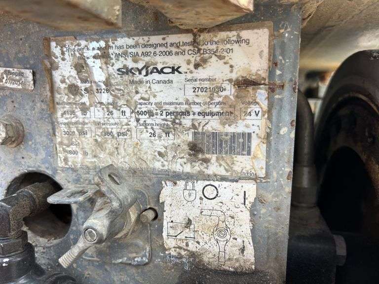 Skyjack 3226 Scissor Lift