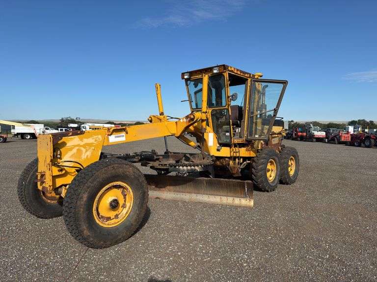 Champion 710 Motor Grader - Albuquerque NM