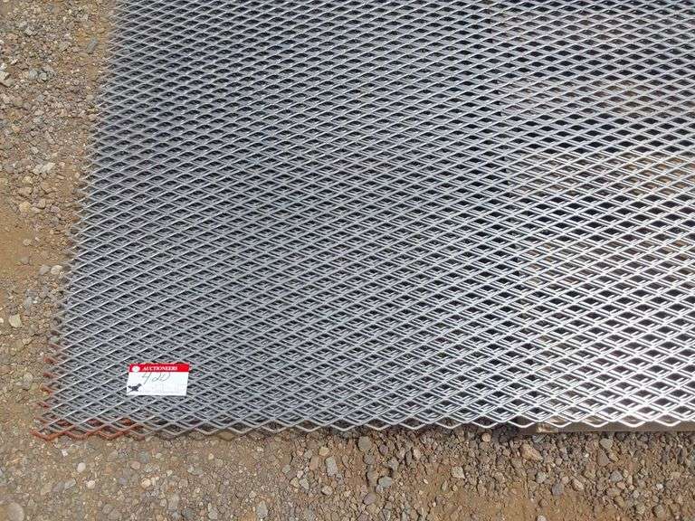 Qty Of (4) 3/4 in x 4ft x 8 Ft Expandable Sheet Metal