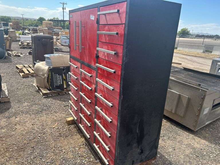 22 drawer Tool Box