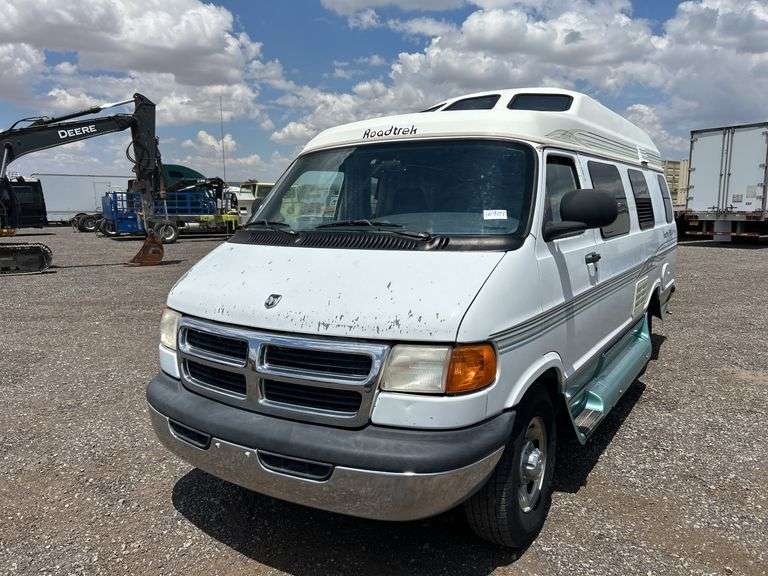 1999 Dodge Ram Roadtrek 190 RV