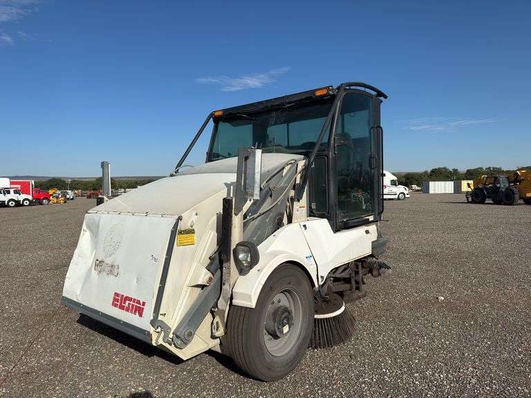 2012 Elgin Pelican Street Sweeper - Albuquerque NM