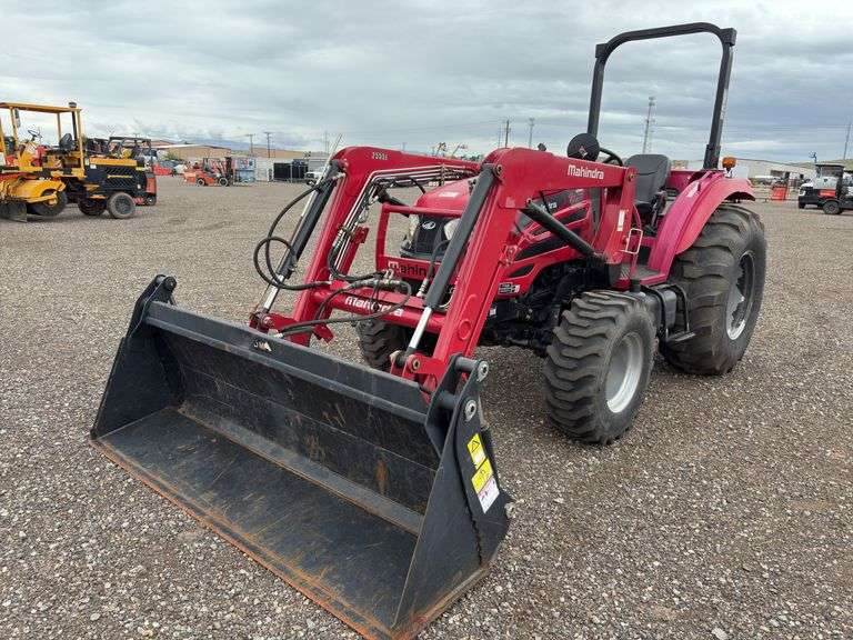 2017 Mahindra 2555NC 4X4 Tractor - Albuquerque, NM