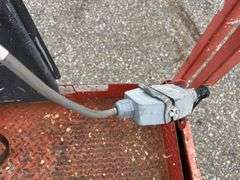 Skyjack 3226 Scissor Lift