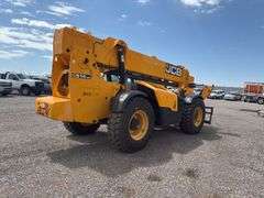 JCB 514-56 14000 lb 4x4x4 Telescopic Forklift