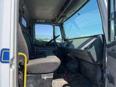 2000 FL60 Freightliner S/A Tire Truck - Albuquerque, NM