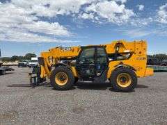 JCB 514-56 14000 lb 4x4x4 Telescopic Forklift