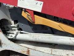 Takeuchi TL12R2 Compact Track Loader