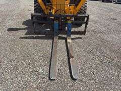JCB 514-56 14000 lb 4x4x4 Telescopic Forklift