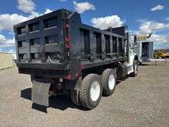 2010 Freightliner M2 T/A Dump Truck