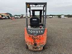 Toyota 8FBCU25 5000 Lb Electric Forklift - Albuquerque, NM
