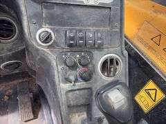 JCB 514-56 14000 lb 4x4x4 Telescopic Forklift