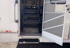 2001 Fire Wagon 5th Wheel Office Trailer