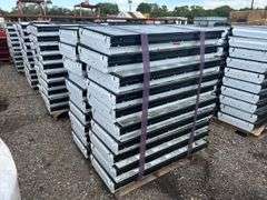 Qty (20) Fluorescent Lights